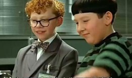 神屁在线观看,揭秘网络神作背后的魅力与争议